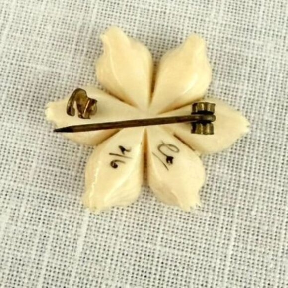 Handmade 3D Flower 1 inch Brooch Vintage Boho Fairycore Vintage Charm Floral - Picture 11 of 11